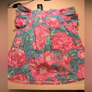 Gigio NWT Bright Pink Floral Blouse with Green Blue Background